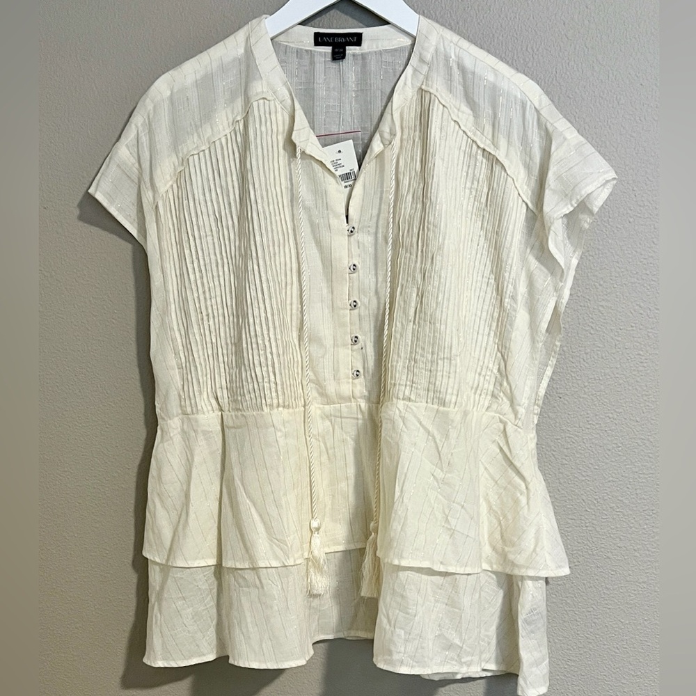 NWT Lane Bryant Cream Cotton blend Pleated Blouse